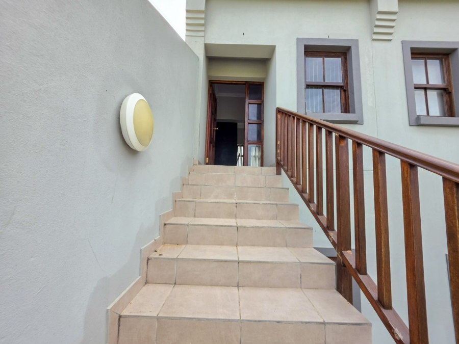1 Bedroom Property for Sale in Stilbaai Western Cape
